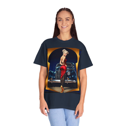 Stylish Glamour T-Shirt for Her, Retro Fashion Tee, Stylish Casual Wear, Gift for Her Trendy T-Shirt for Events