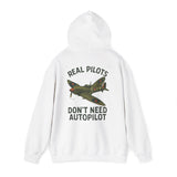 Close-up on the cozy kangaroo pocket of the Pilot Hoodie – 'Real Pilots Don't Need Autopilot' ready for chilly days.