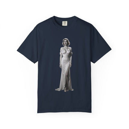 Glamour T-Shirt, Retro Fashion Tee, Stylish Casual Wear, Gift for Her, Trendy T-Shirt for Events , Retro T-shirt