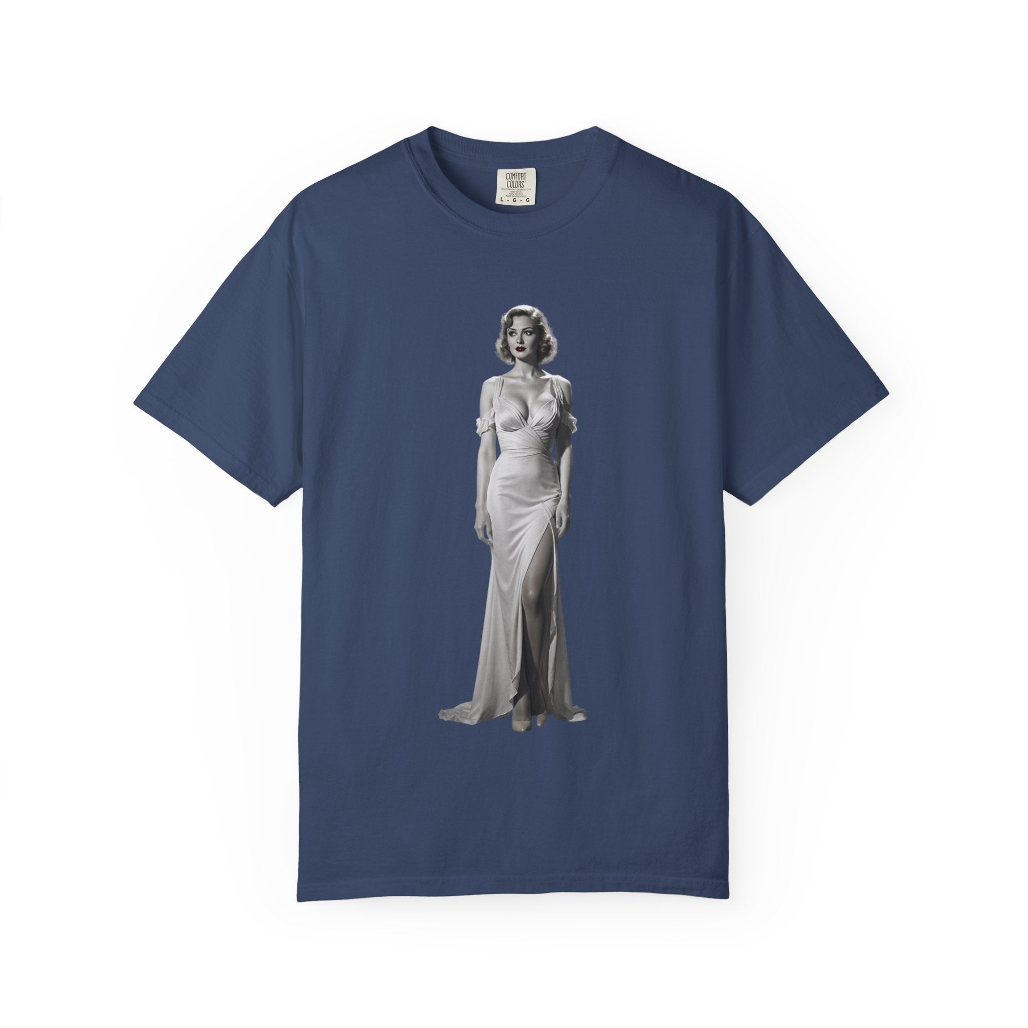 Glamour T-Shirt, Retro Fashion Tee, Stylish Casual Wear, Gift for Her, Trendy T-Shirt for Events , Retro T-shirt